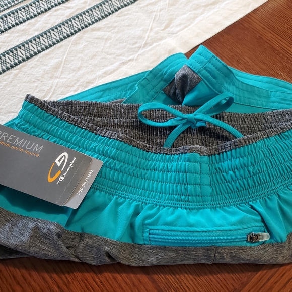 NWT Women's C9 by Champion Shorts - Picture 6 of 6